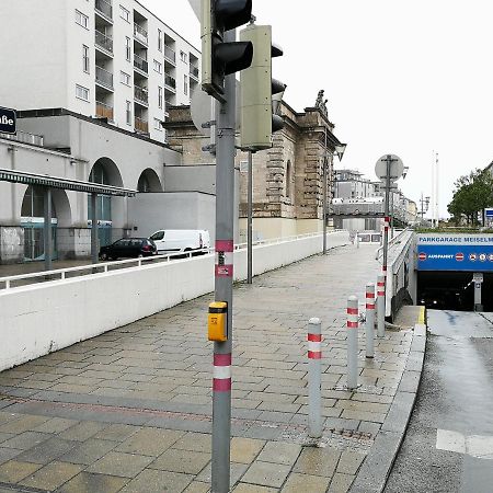 Flatprovider Comfort Eduard Apartment - Contactless Check In Vienna Exterior photo