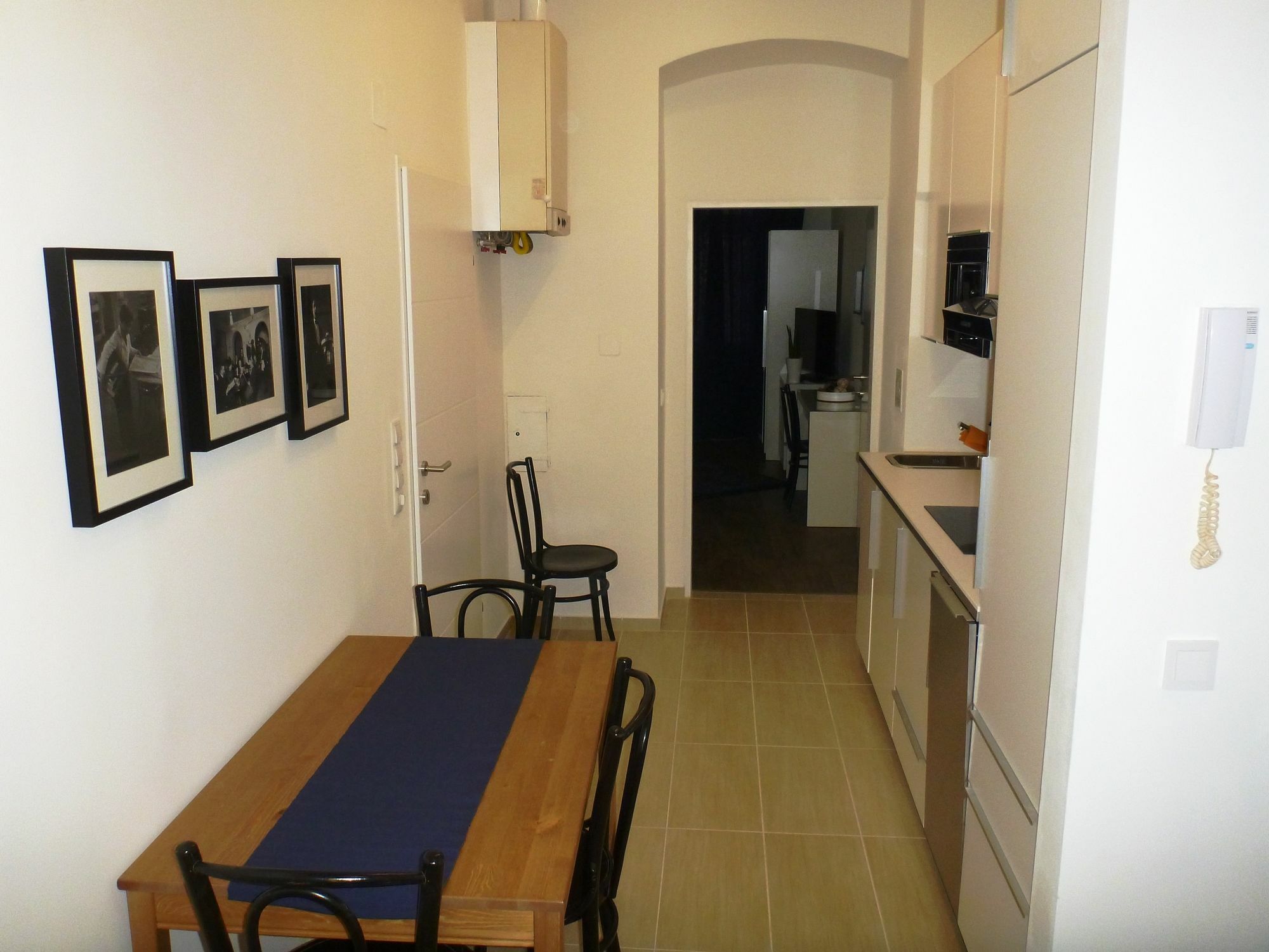 Flatprovider Comfort Eduard Apartment - Contactless Check In Vienna Exterior photo
